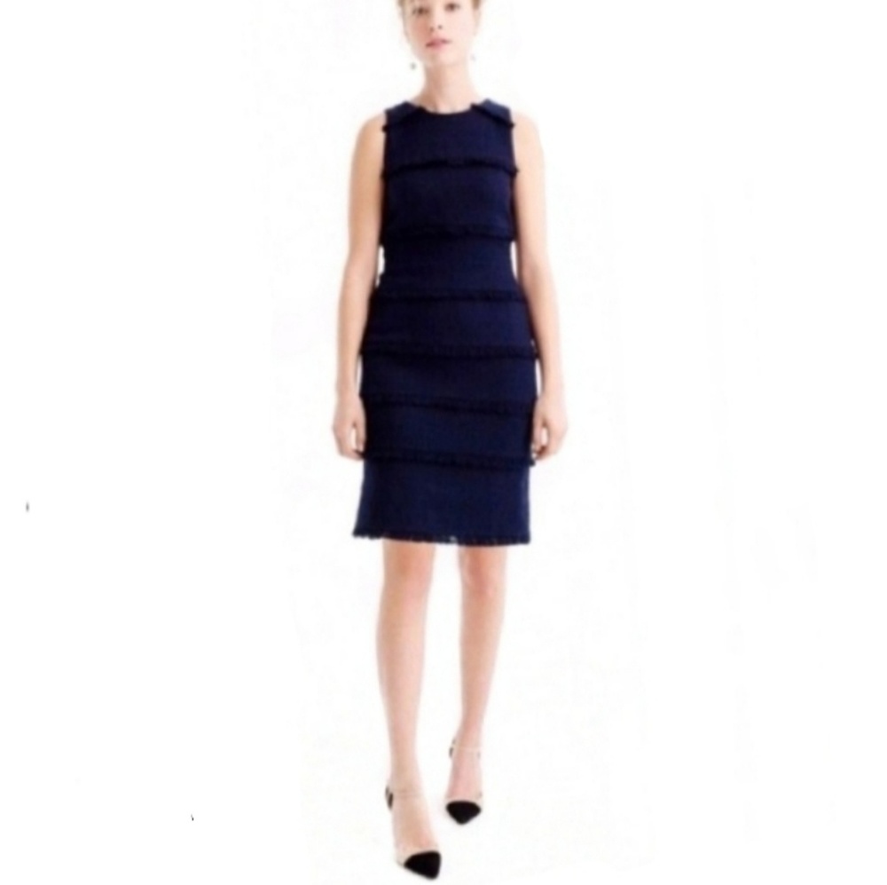 Elegant Navy Sleeveless Dress